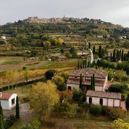 迪亚沃利酒店 Montepulciano Stazione 外观 照片