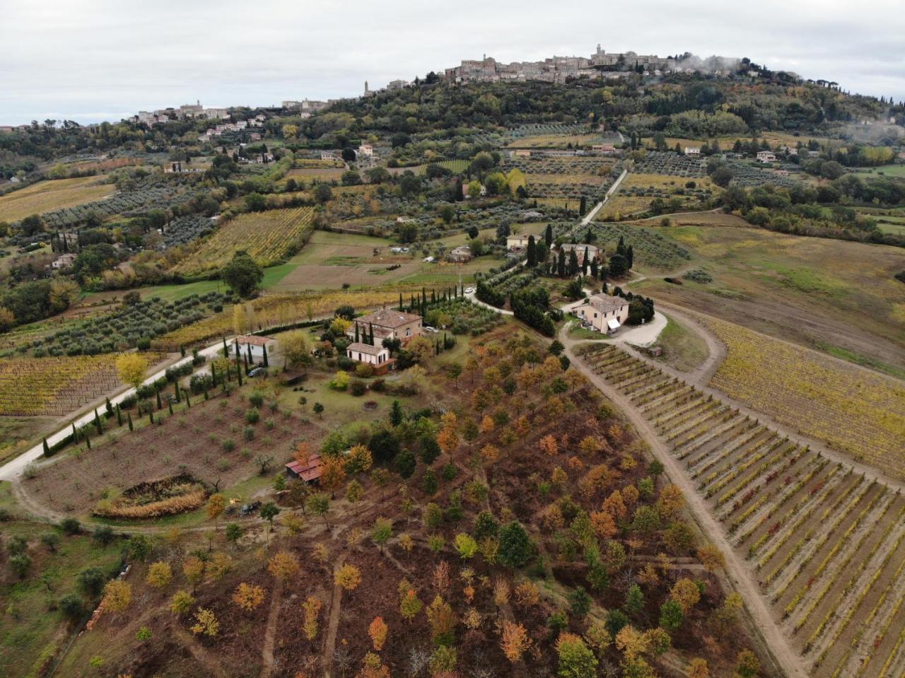 迪亚沃利酒店 Montepulciano Stazione 外观 照片